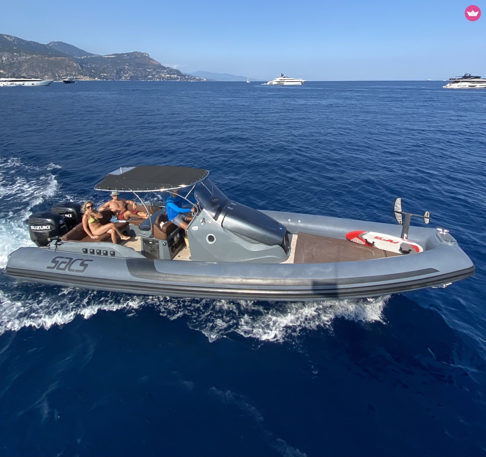 Private charter along the coast near Èze