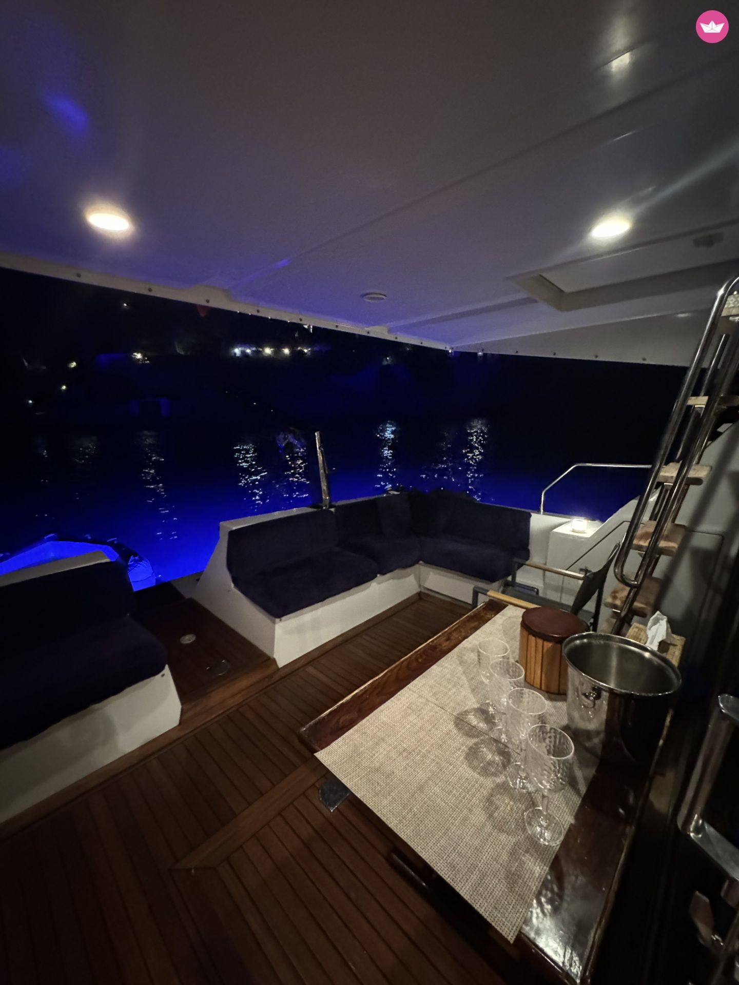 M/Y Gio aft deck lounge, evening view